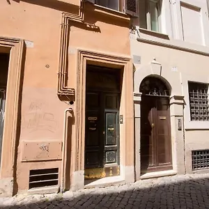 Girolamo's Jacuzzi Place Rome